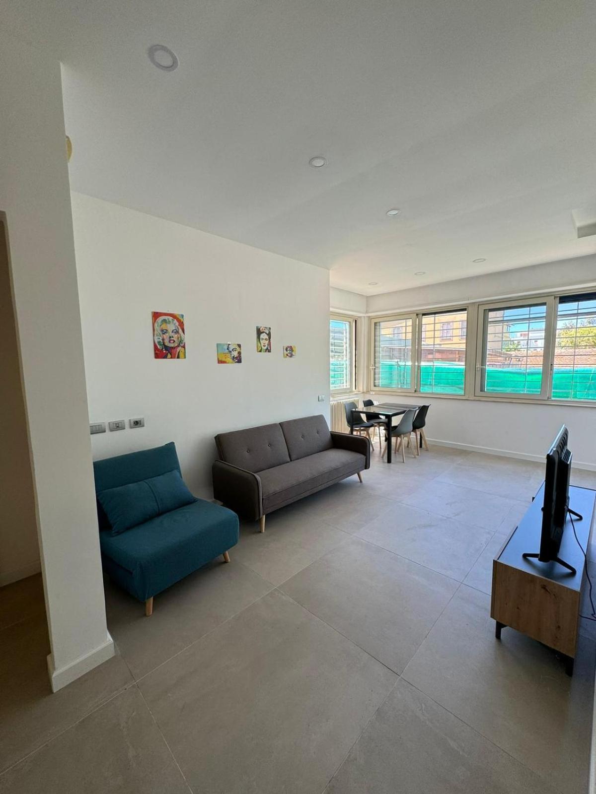 Be Your - G-point Apartment *