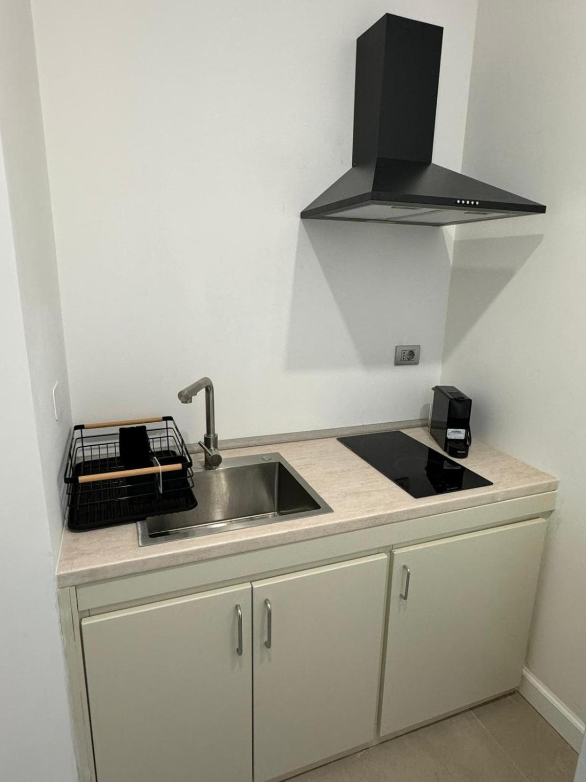 Apartment Be Your - G-point